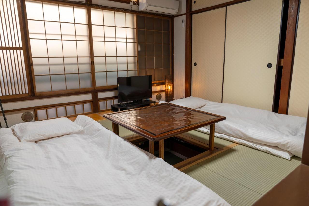【箱根湯本】日本家屋・箱根湯本駅から徒歩15分、芸者教師の家 Hakone Exteriör bild