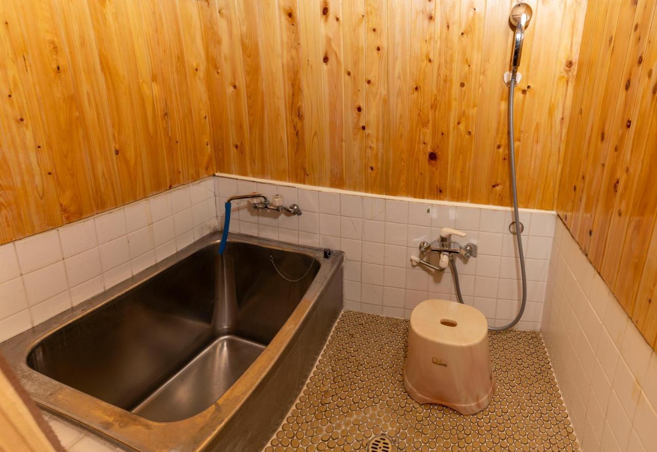【箱根湯本】日本家屋・箱根湯本駅から徒歩15分、芸者教師の家 Hakone Exteriör bild