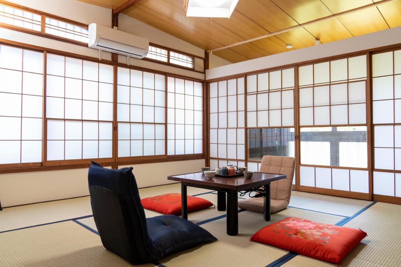 【箱根湯本】日本家屋・箱根湯本駅から徒歩15分、芸者教師の家 Hakone Exteriör bild
